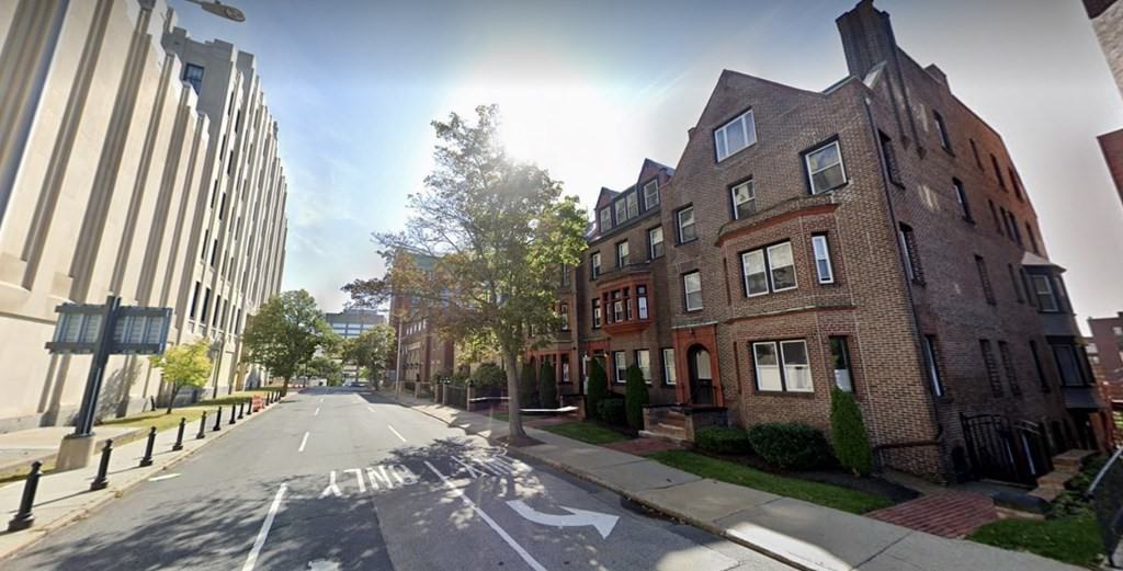 40 Elm Street Worcester MA 01609