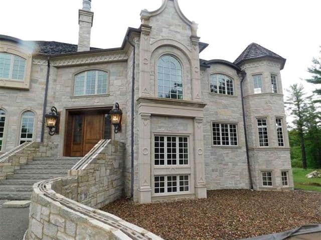 4735 Fonda Fields Court Hobart WI 54155