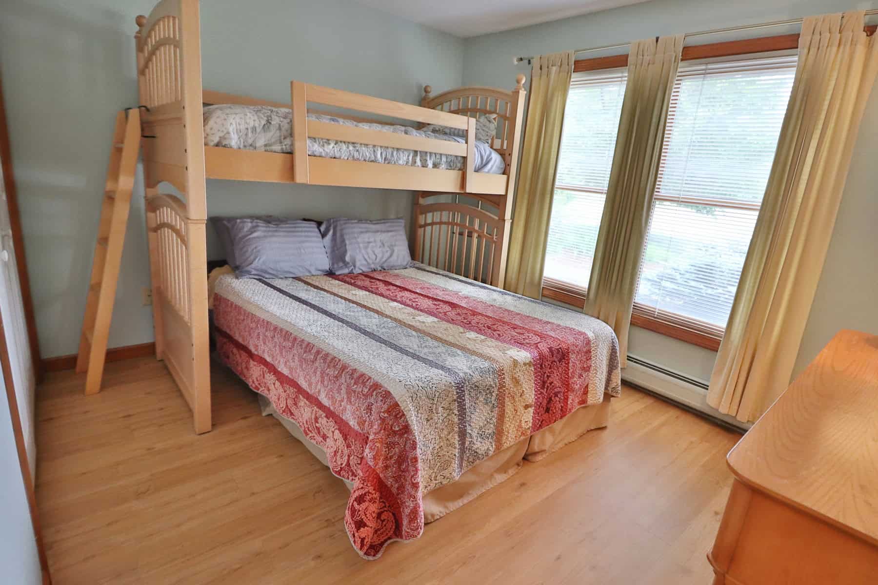 152 Deer Park Drive Woodstock NH 03262