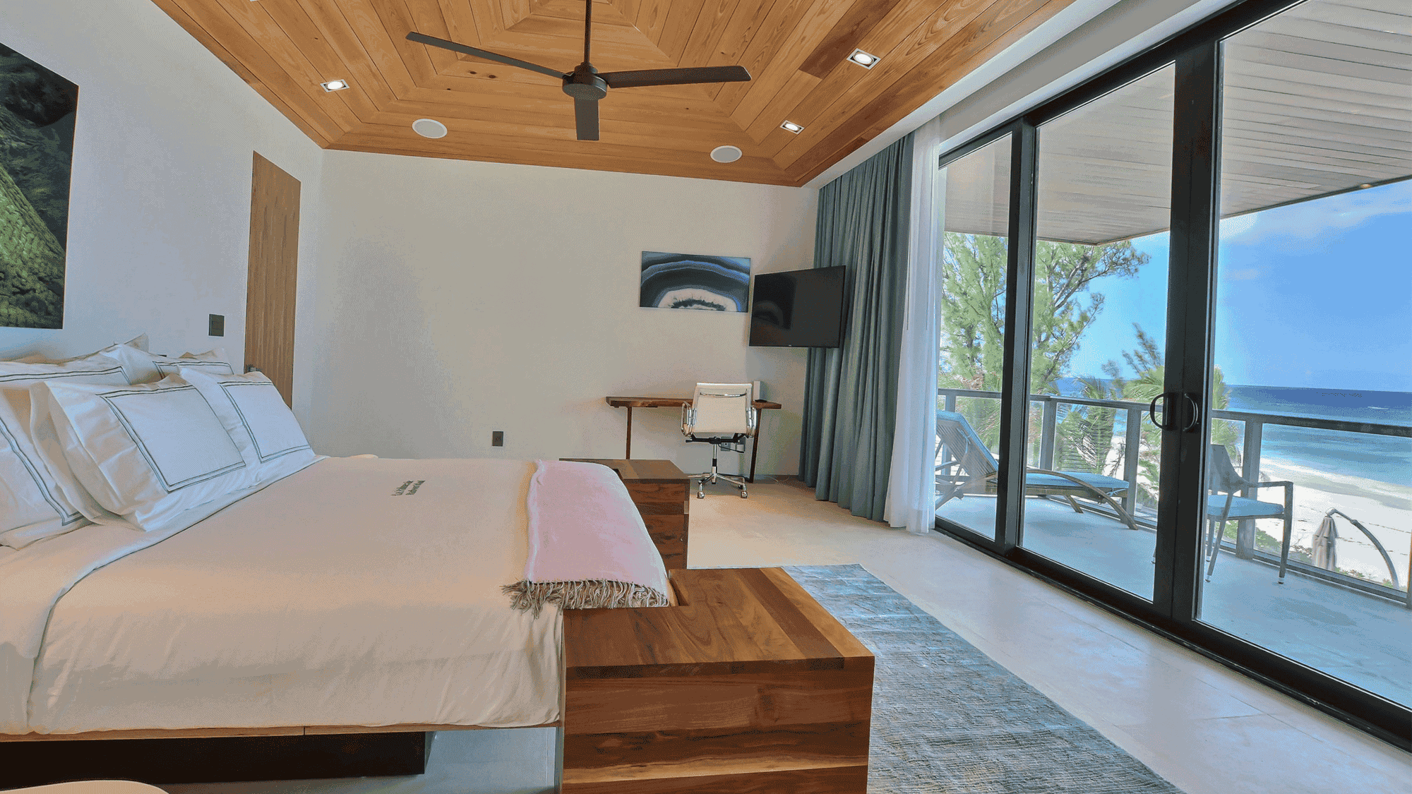 Eleuthera BS