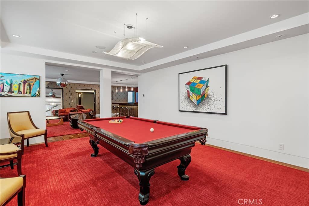 2826 The Strand Hermosa Beach CA 90254
