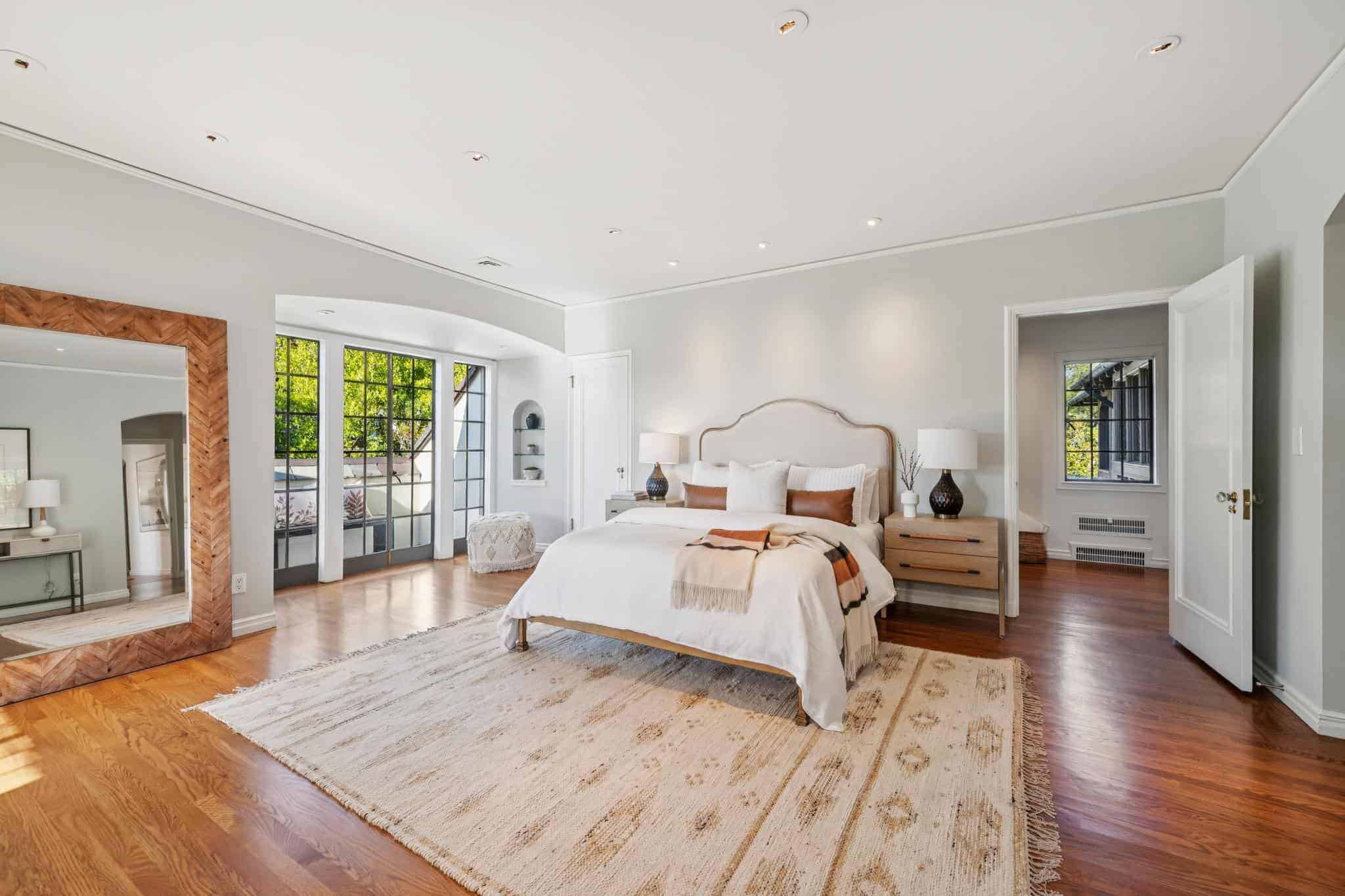 Piedmont CA 94611