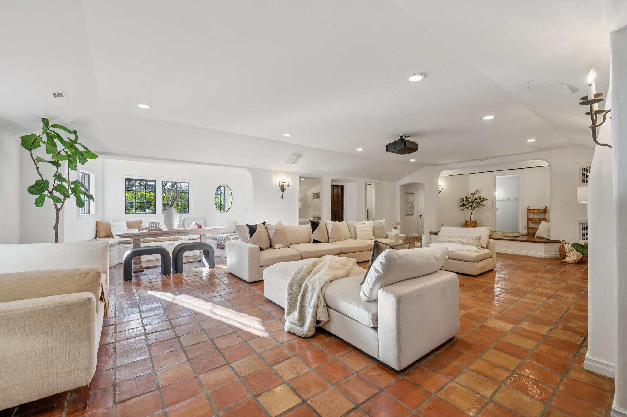 Piedmont CA 94611