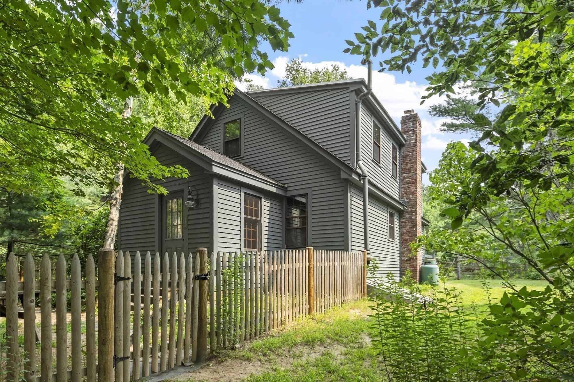 81 Vinton Pond Road Townsend MA 01474