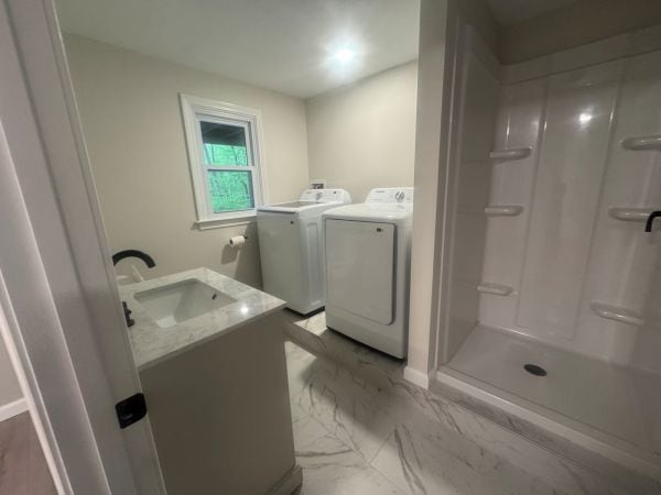 Bolton CT 06043