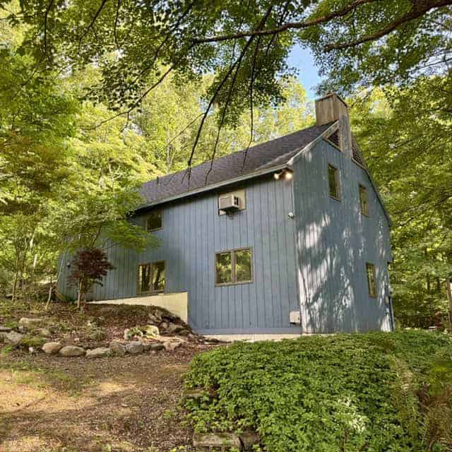 102 Brookside Lane Mansfield CT 06250