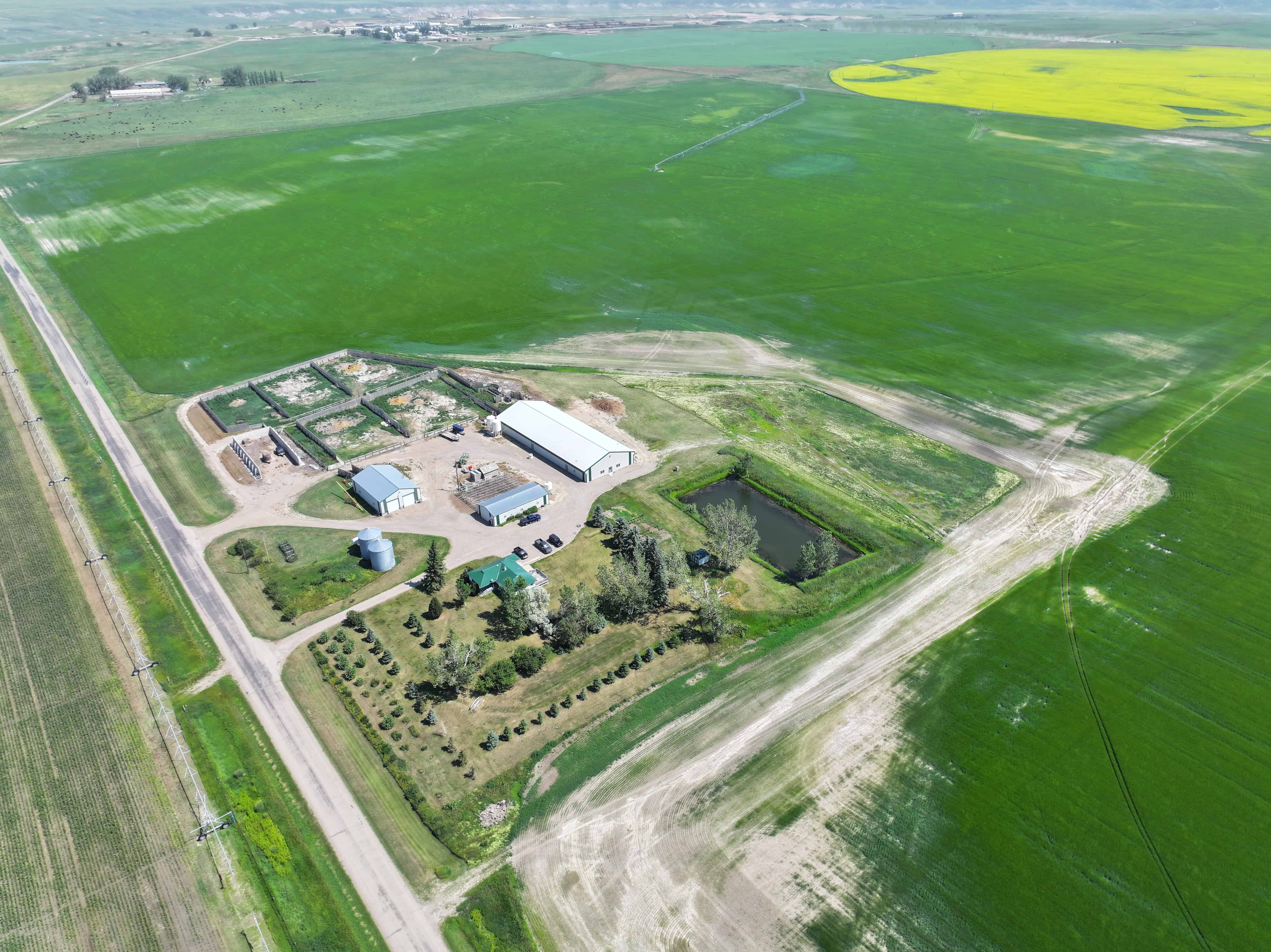 122045 Rge Road 200 Turin AB