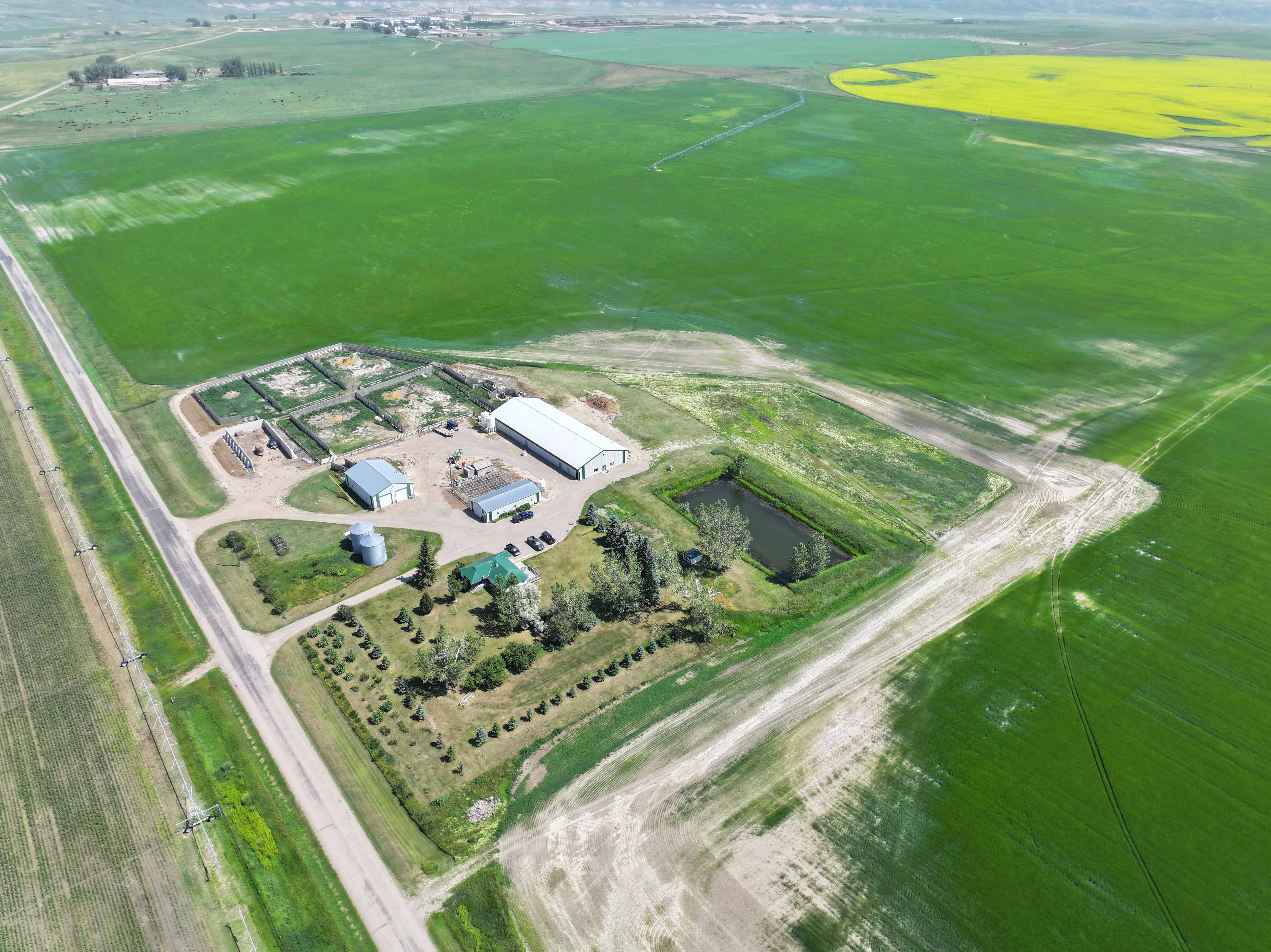 122045 Rge Road 200 Turin AB