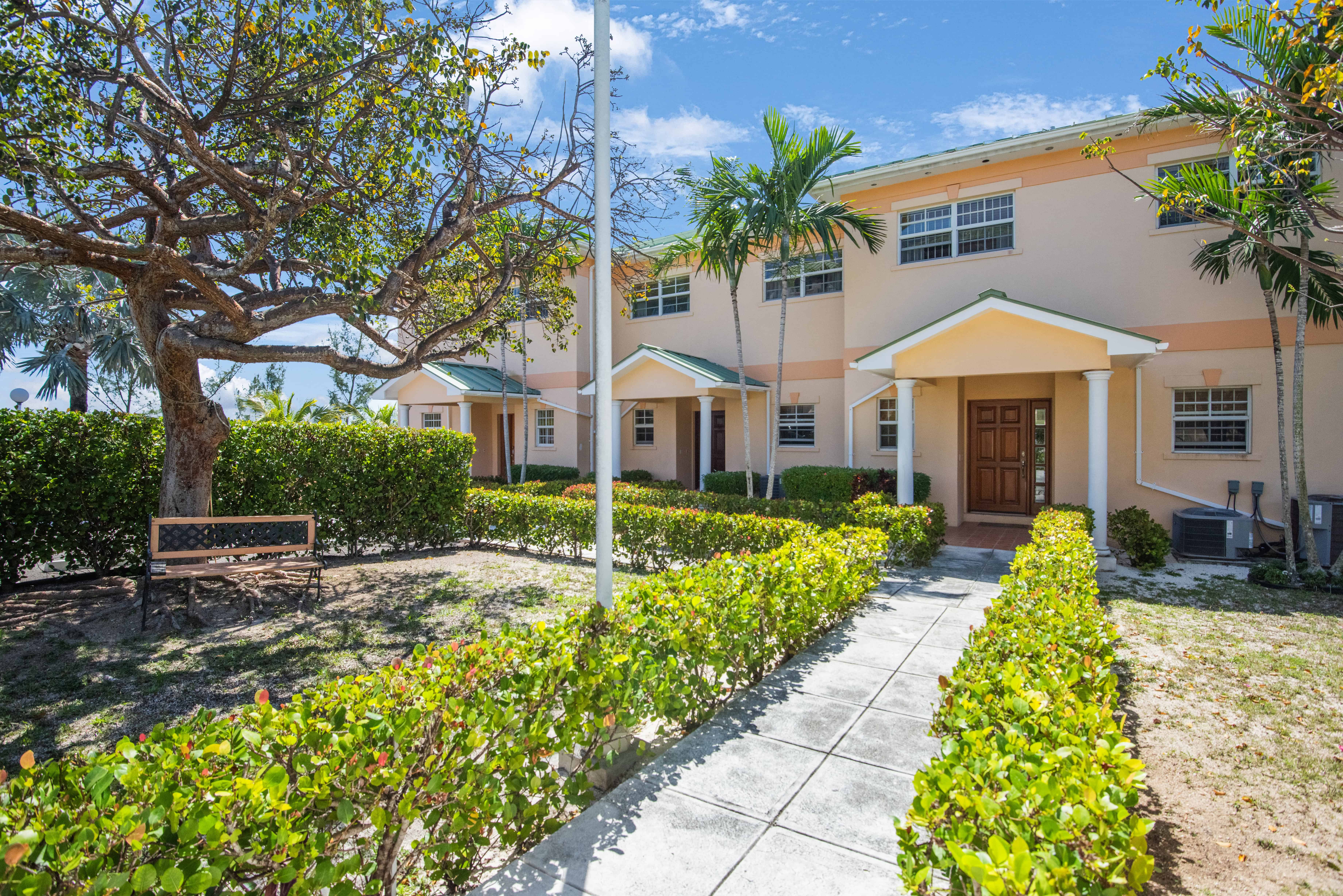 Ocean Cliff Residences New Providence Paradise Island BS