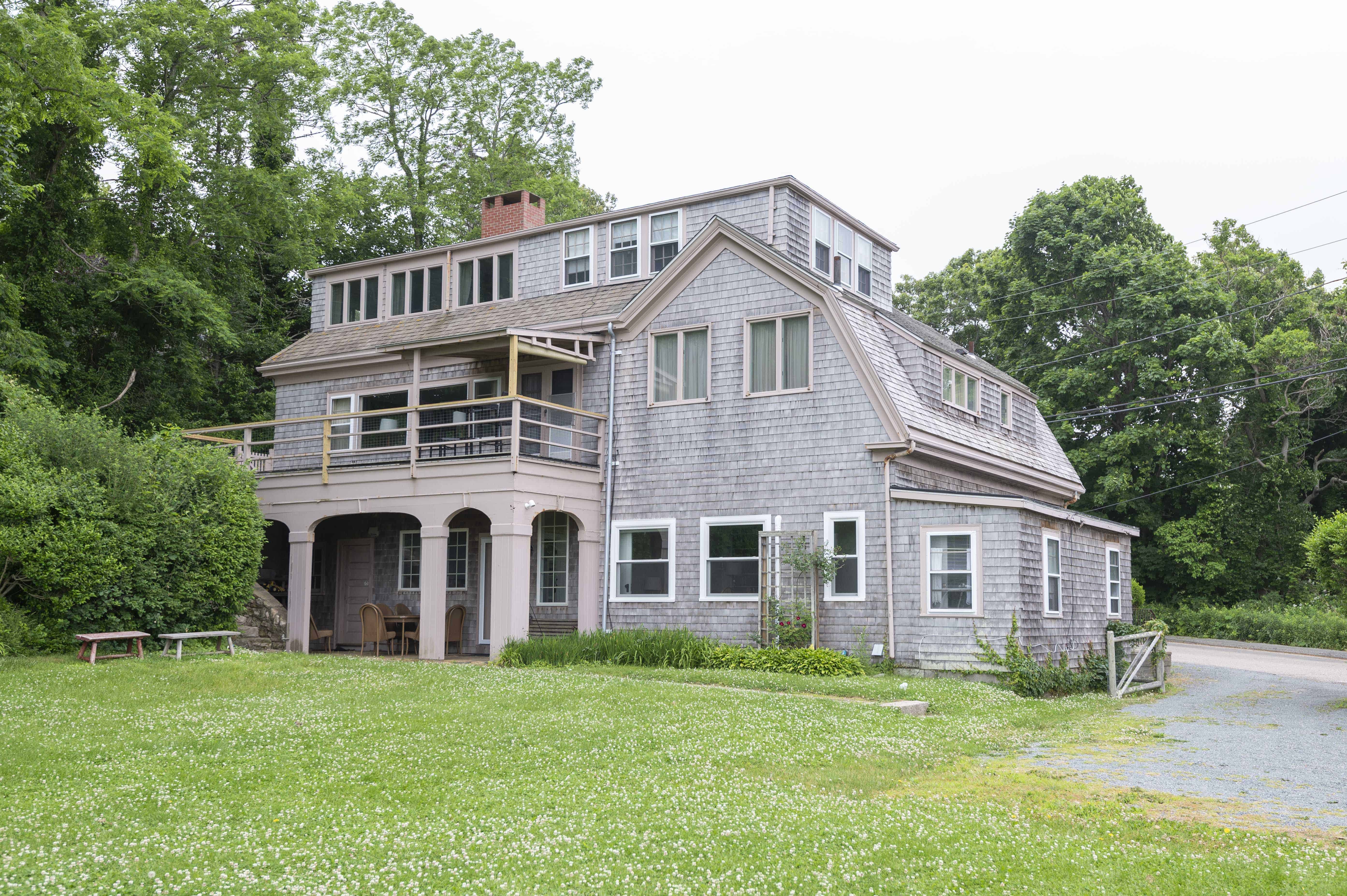 94 Gardiner Road Woods Hole MA 02543