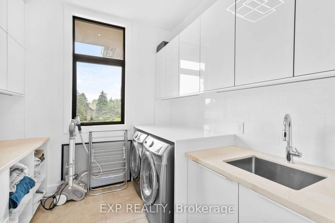 8 Cachet Parkway Markham ON L6C 1G8