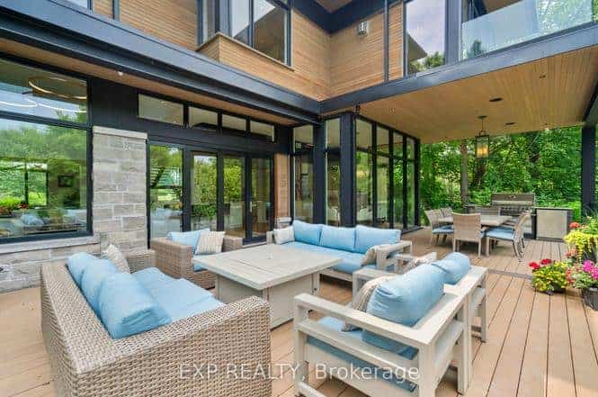 8 Cachet Parkway Markham ON L6C 1G8