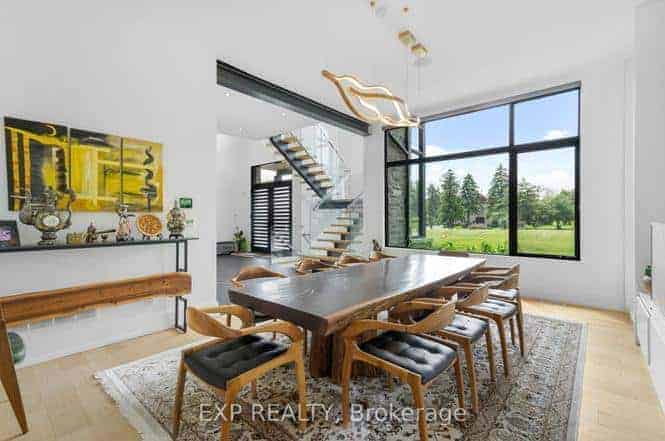 8 Cachet Parkway Markham ON L6C 1G8