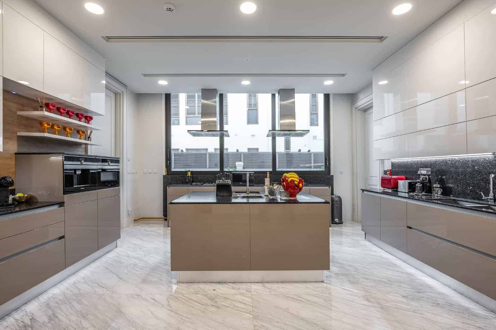 Sector L Emirates Hills Dubai AE