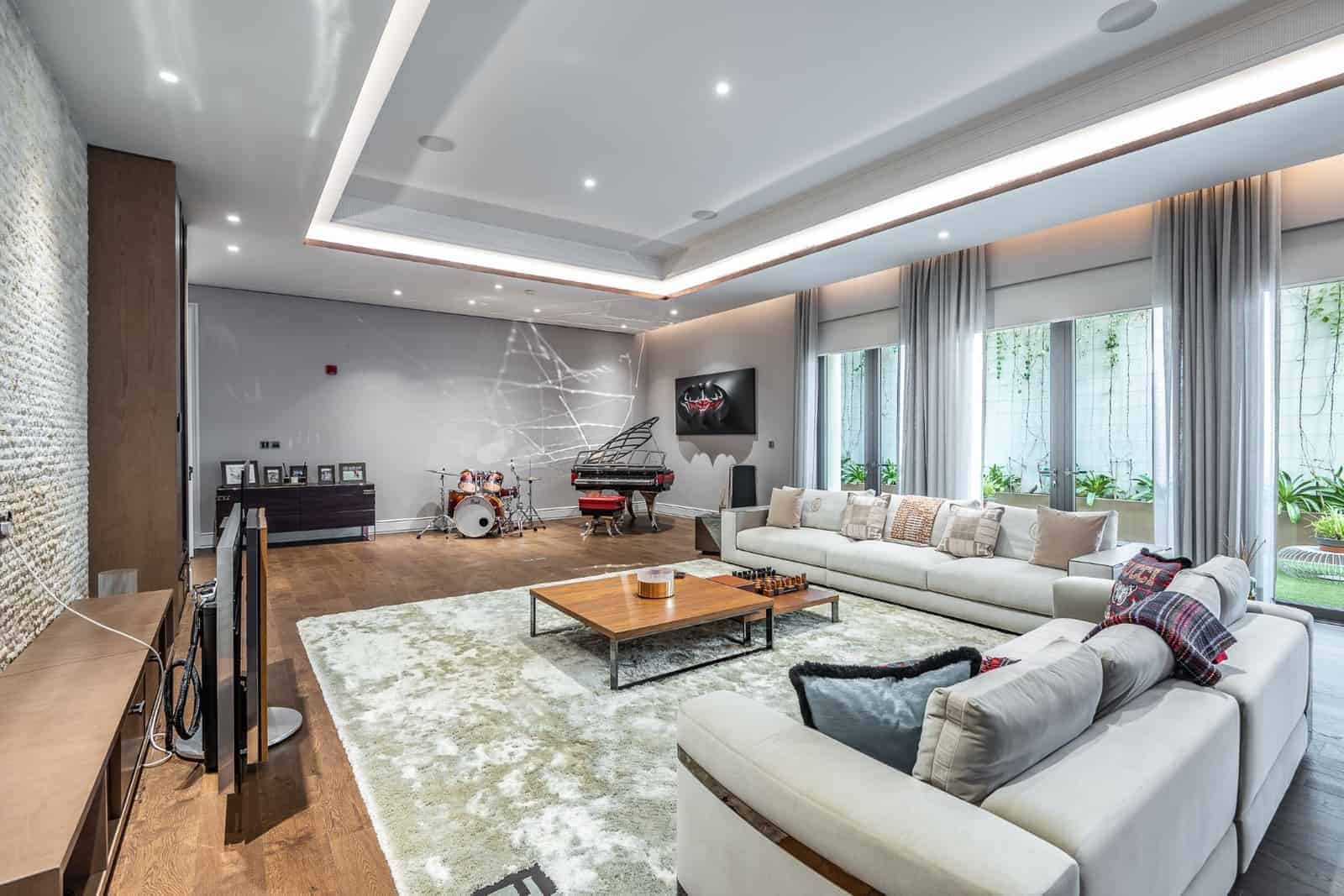 Sector L Emirates Hills Dubai AE