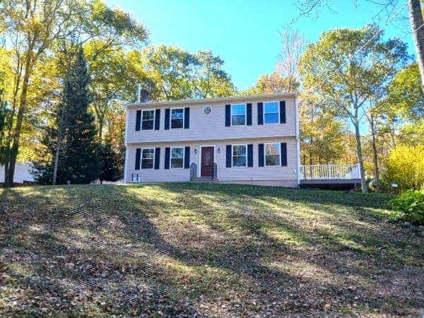 92 Brooklyn Road Canterbury CT 06334