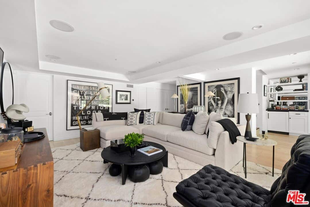 1853 Franklin Canyon Drive Beverly Hills CA 90210