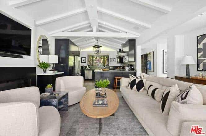 1853 Franklin Canyon Drive Beverly Hills CA 90210