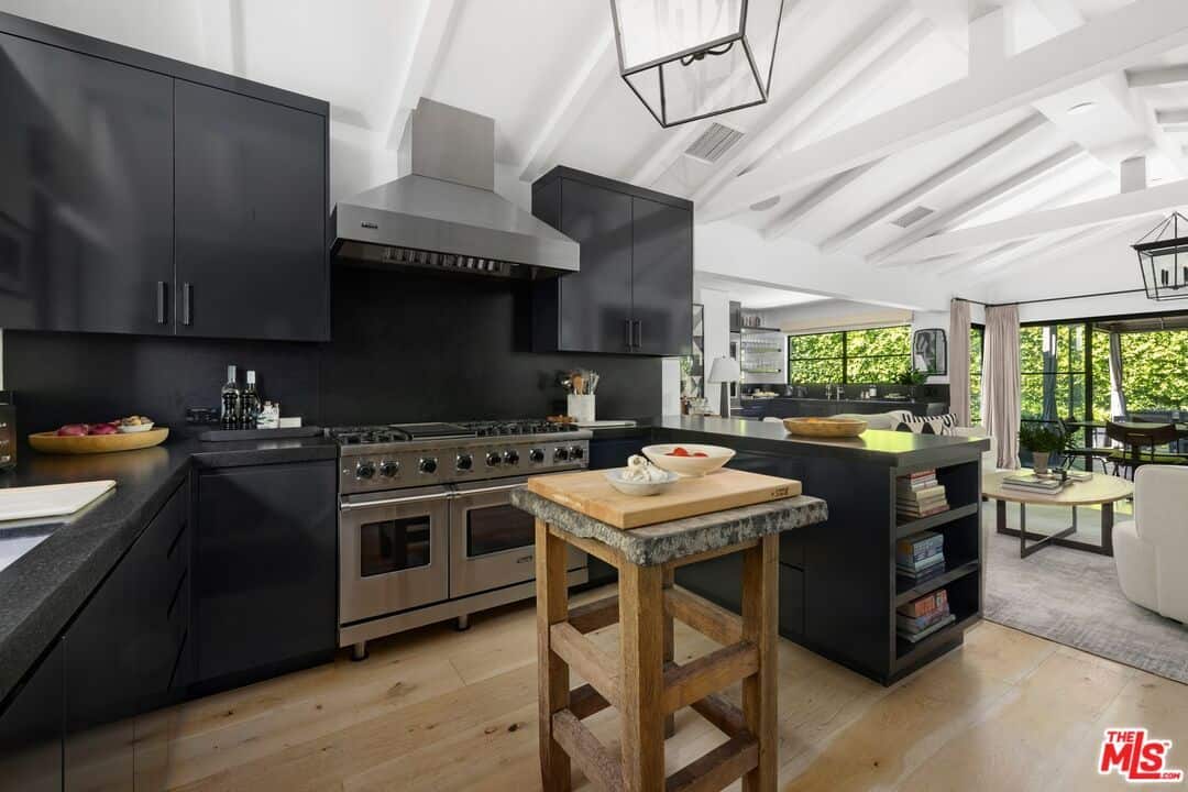 1853 Franklin Canyon Drive Beverly Hills CA 90210