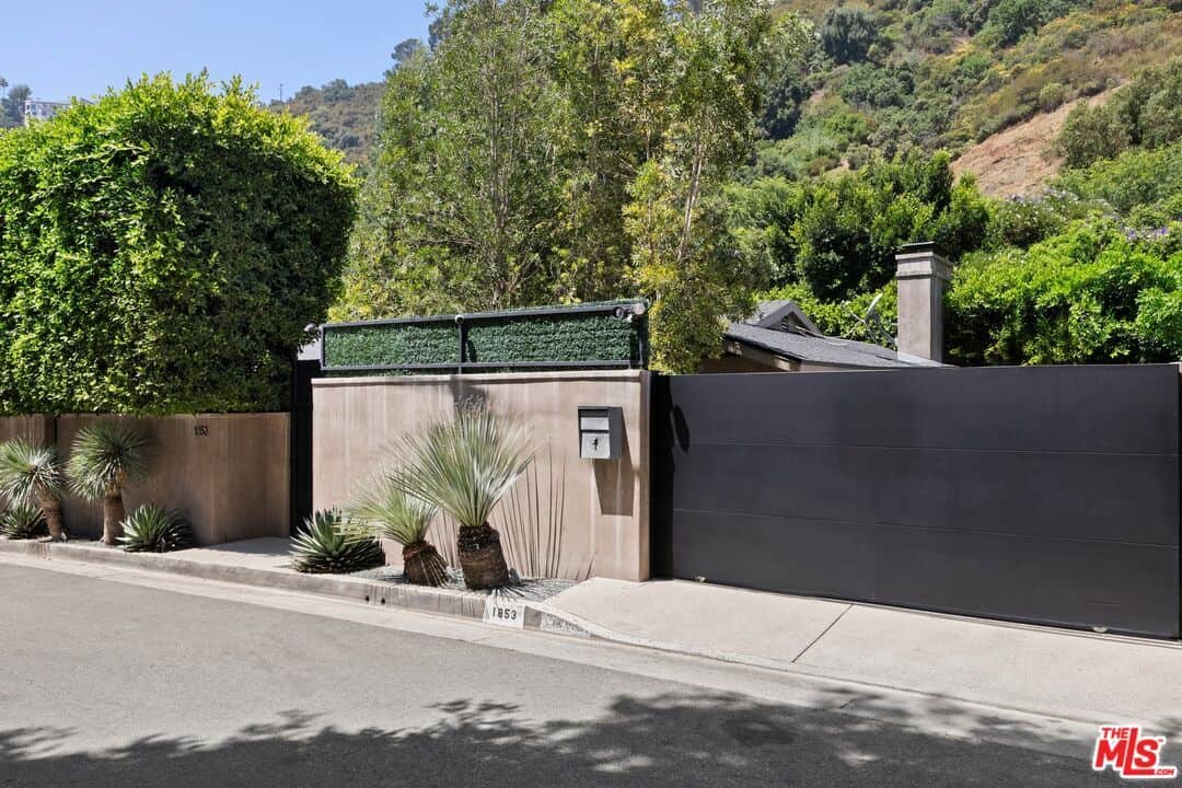 1853 Franklin Canyon Drive Beverly Hills CA 90210