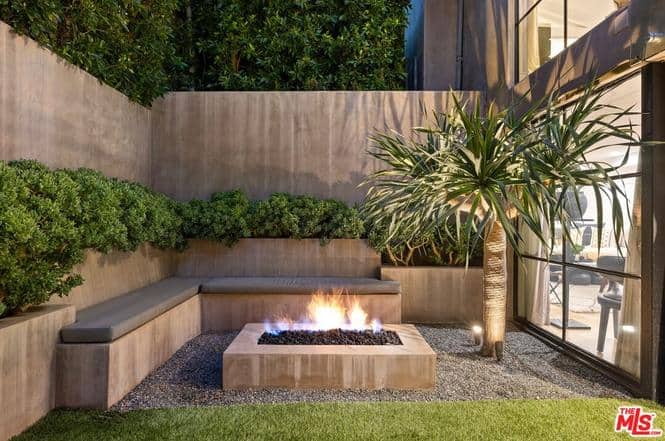 1853 Franklin Canyon Drive Beverly Hills CA 90210