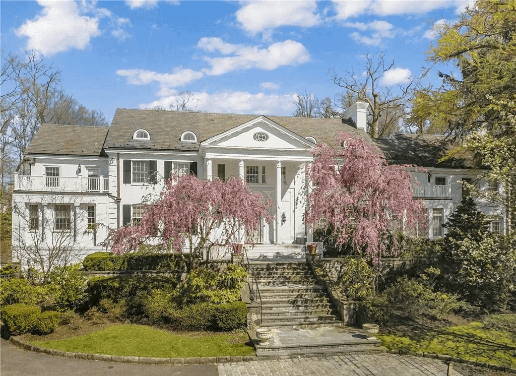 17 Heathcote Road Scarsdale NY 10583