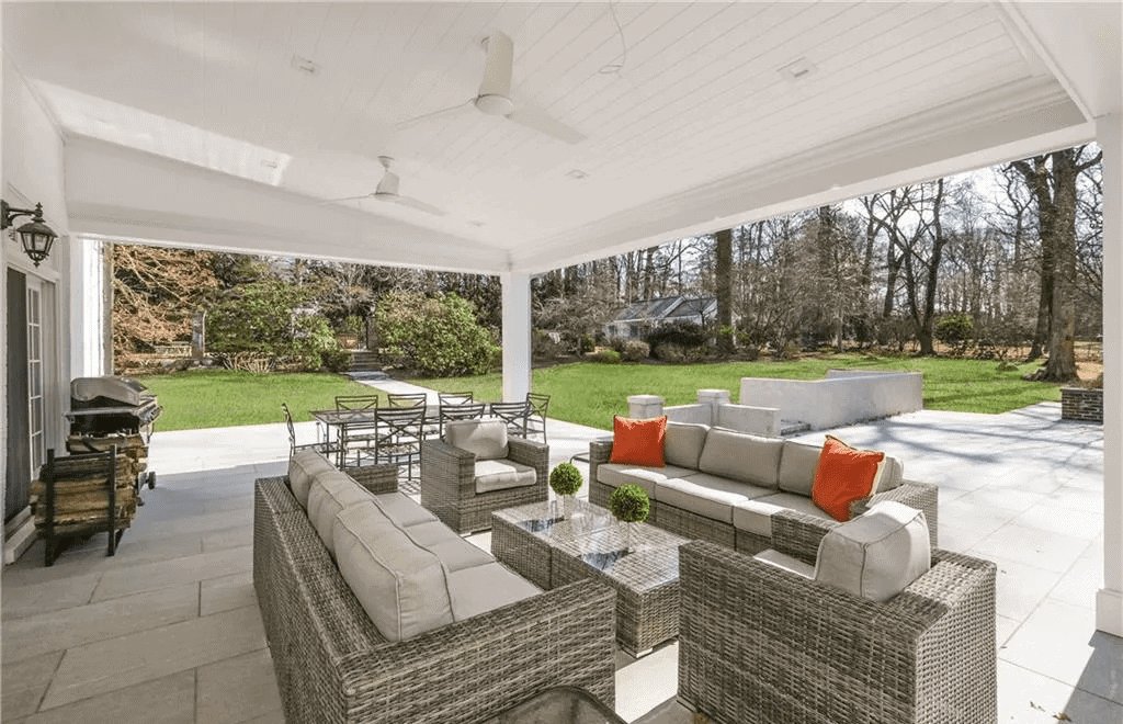 17 Heathcote Road Scarsdale NY 10583