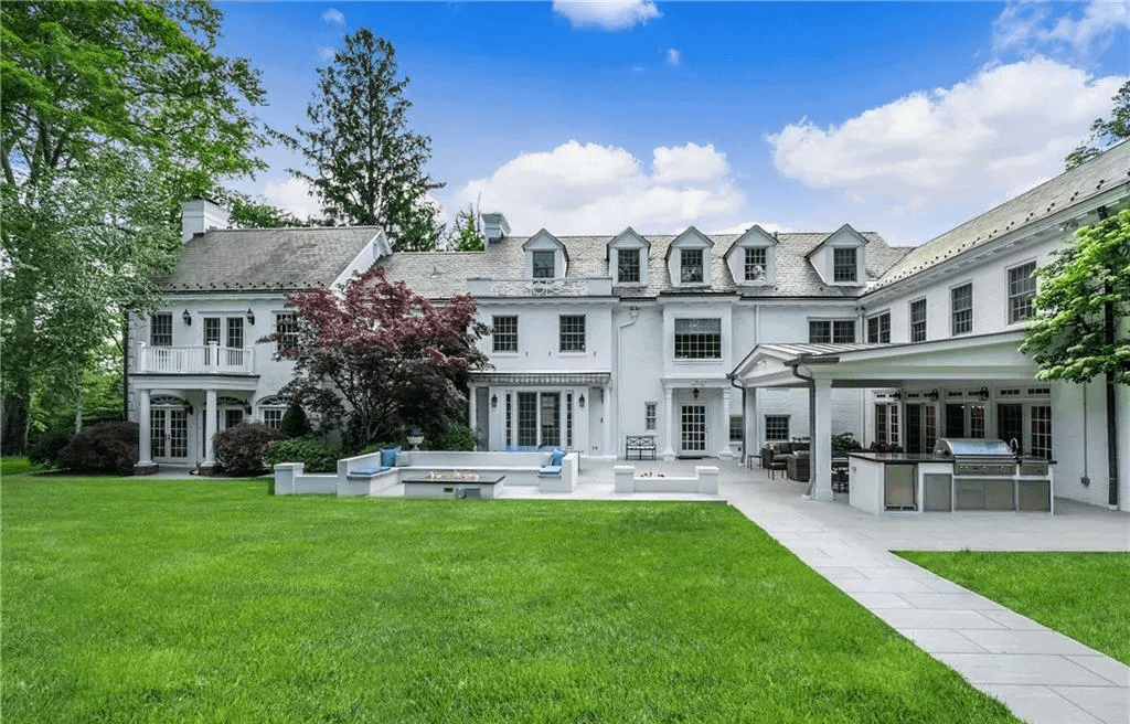 17 Heathcote Road Scarsdale NY 10583