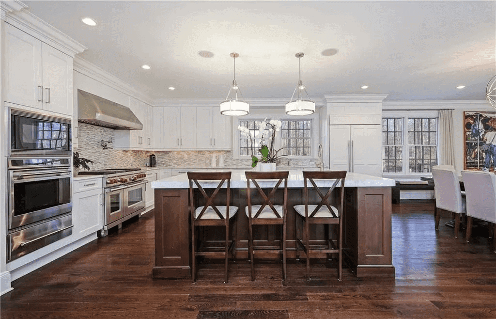 17 Heathcote Road Scarsdale NY 10583