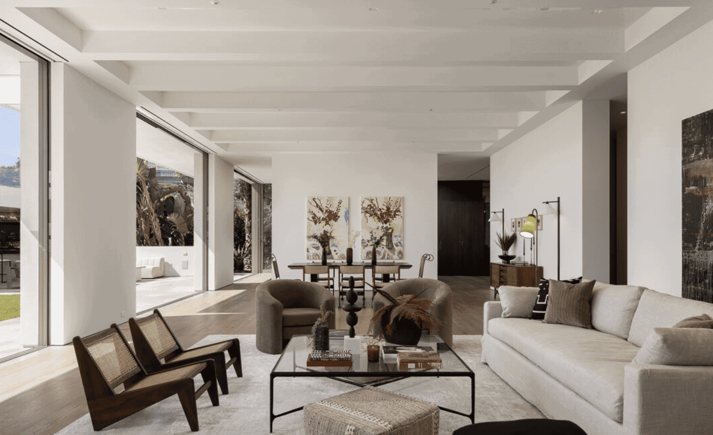833 Stradella Road Los Angeles CA 90077