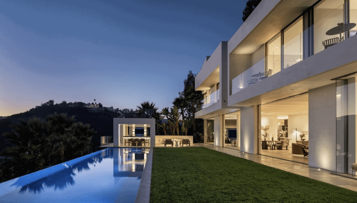 833 Stradella Road Los Angeles CA 90077