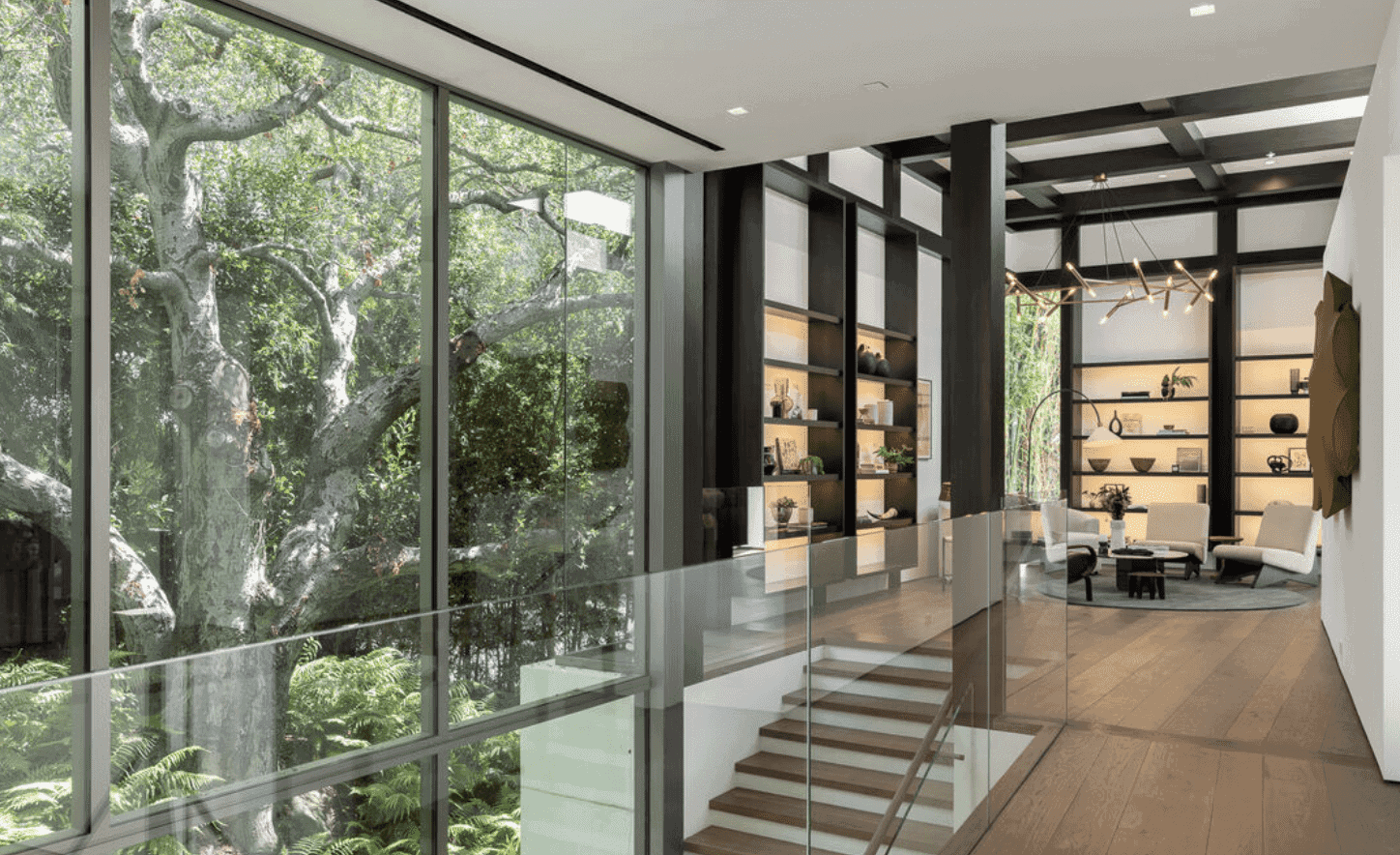 833 Stradella Road Los Angeles CA 90077