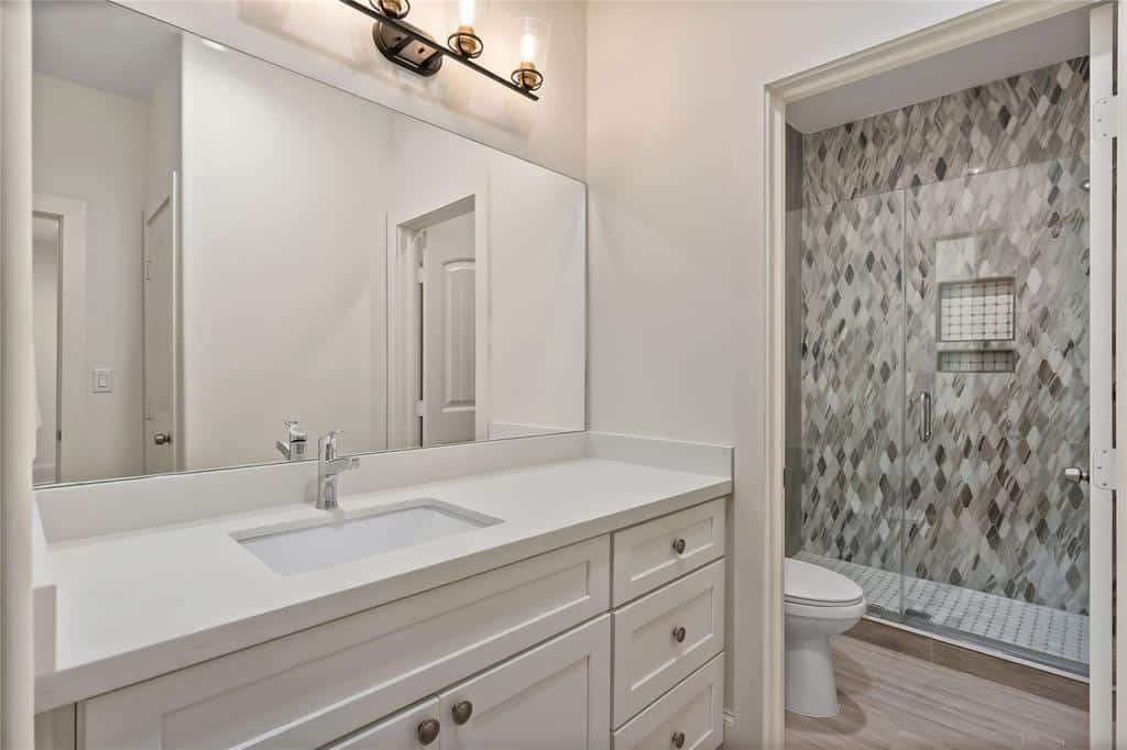 5544 Jessamine Street Houston TX 77081