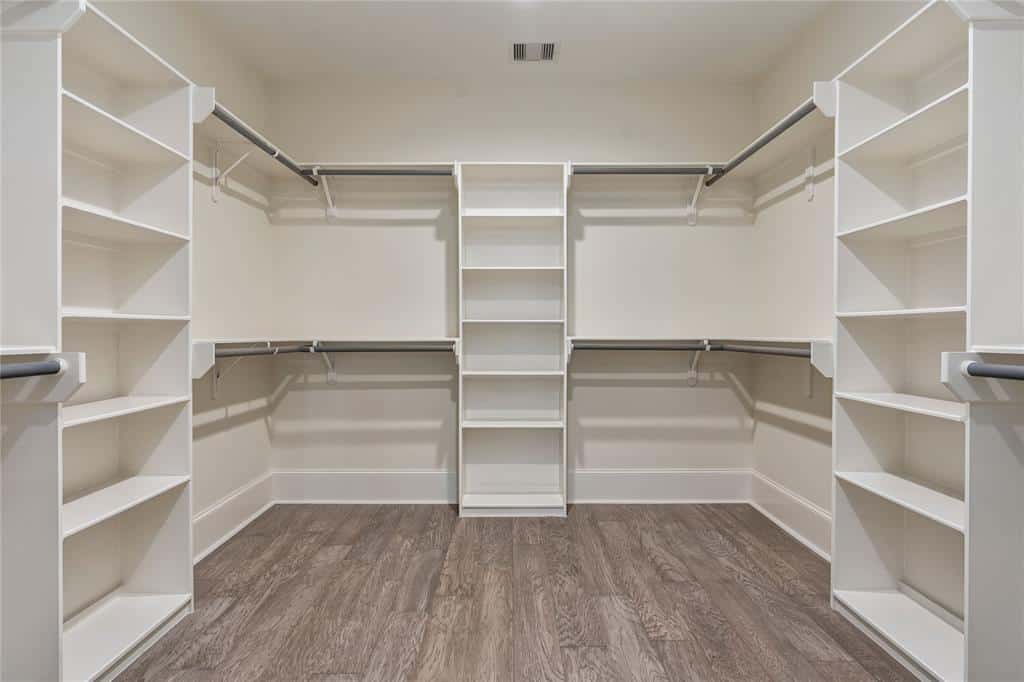 5544 Jessamine Street Houston TX 77081