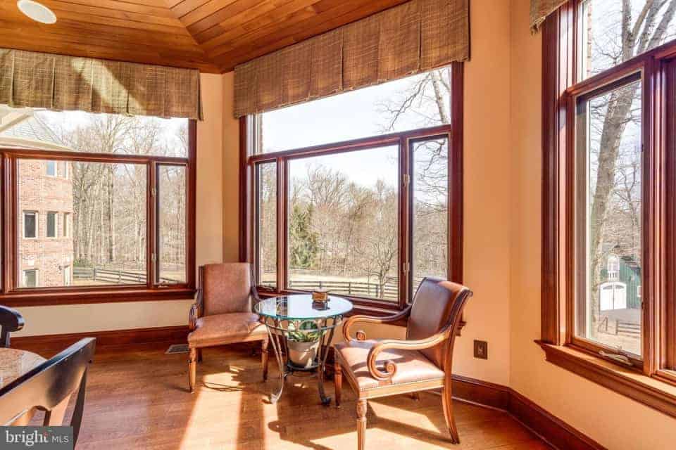 9179 Old Dominion Drive Great Falls VA 22066