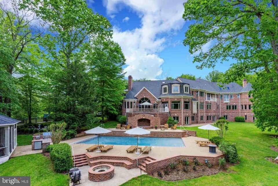 9179 Old Dominion Drive Great Falls VA 22066