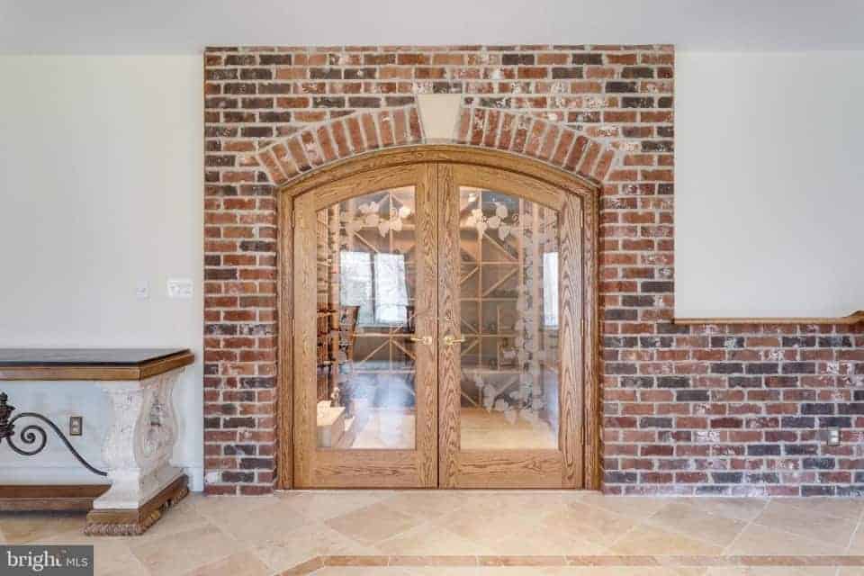 9179 Old Dominion Drive Great Falls VA 22066