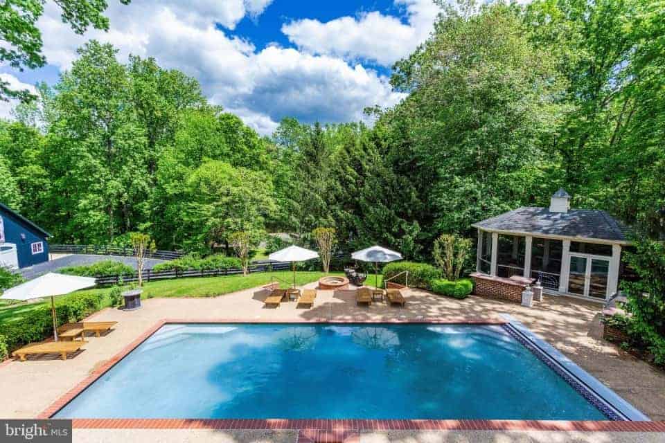 9179 Old Dominion Drive Great Falls VA 22066