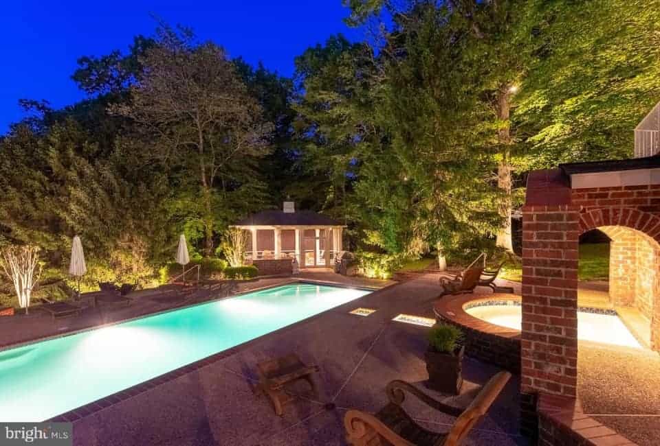 9179 Old Dominion Drive Great Falls VA 22066