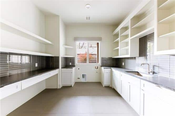 4421 Bluffview Boulevard Dallas TX 75209