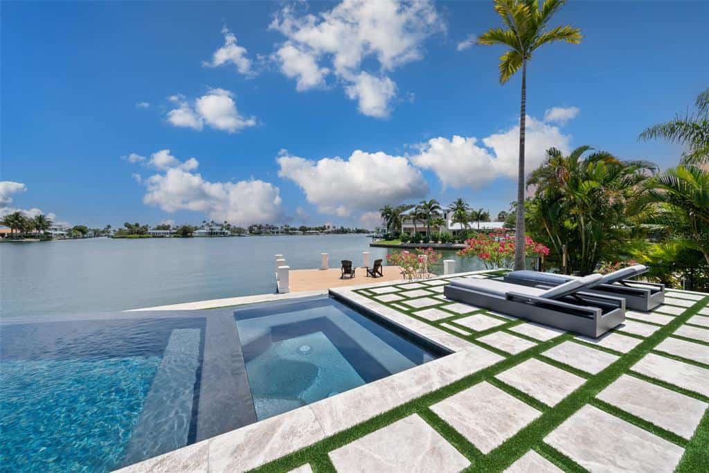 535 70th Street Holmes Beach FL 34217