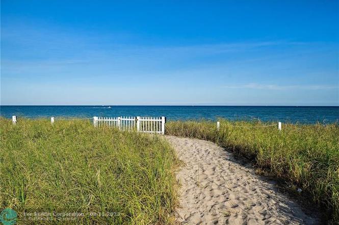3090 S Ocean Boulevard Manalapan FL 33462