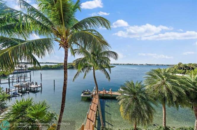 3090 S Ocean Boulevard Manalapan FL 33462