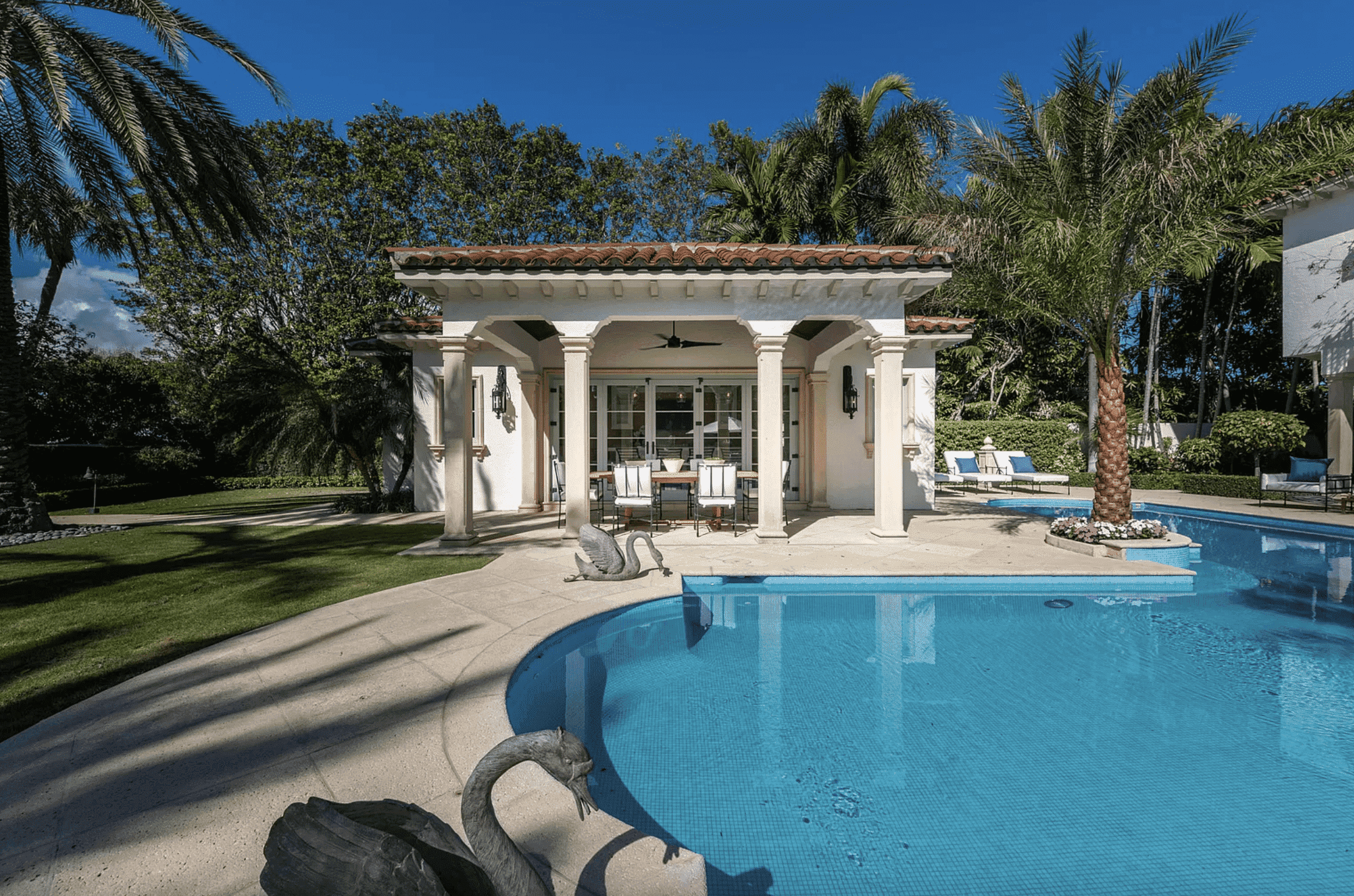 1320 N Lake Way Palm Beach FL 33480
