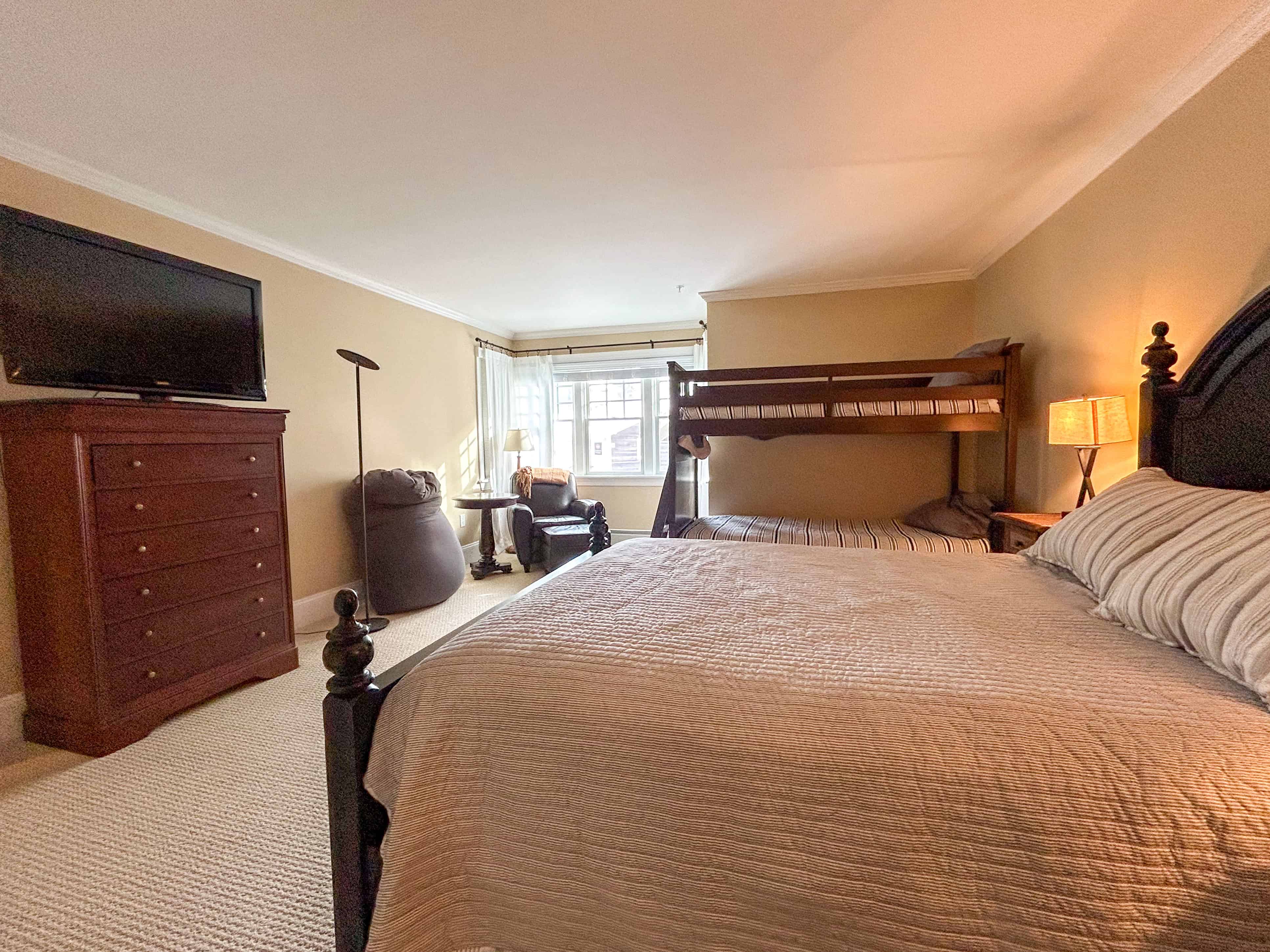 LM05 Stratton VT 05155