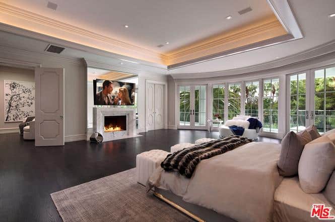 917 N Crescent Drive Beverly Hills CA 90210