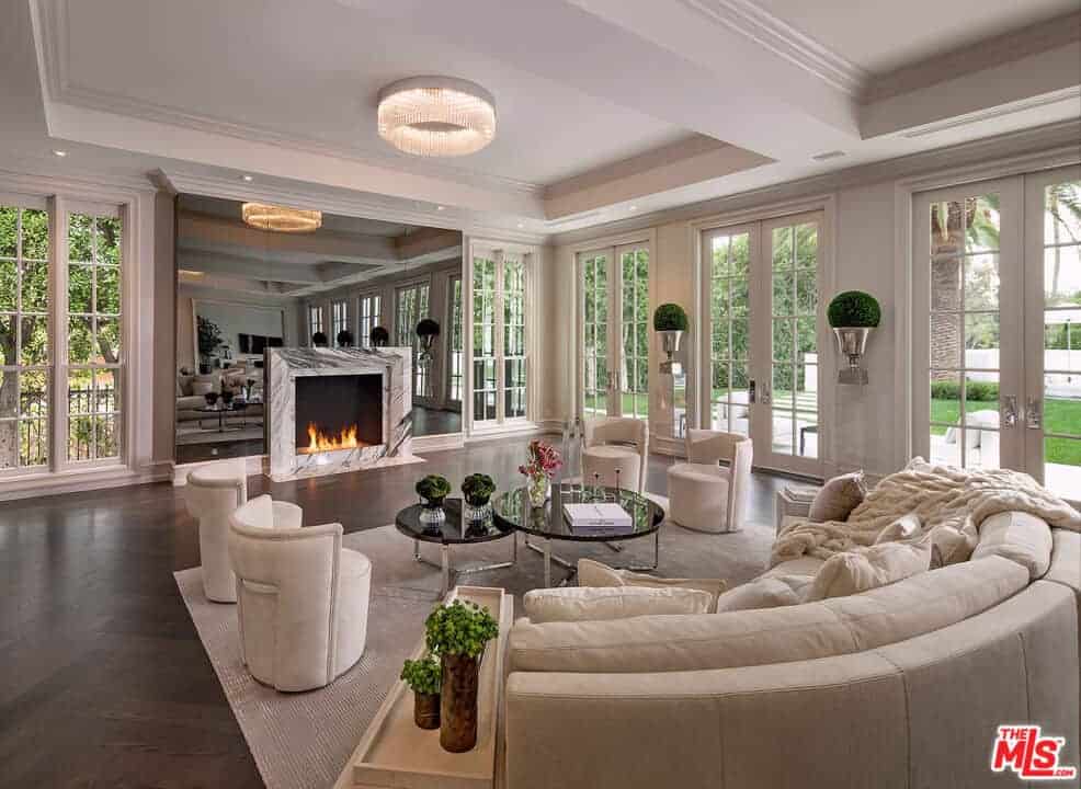 917 N Crescent Drive Beverly Hills CA 90210