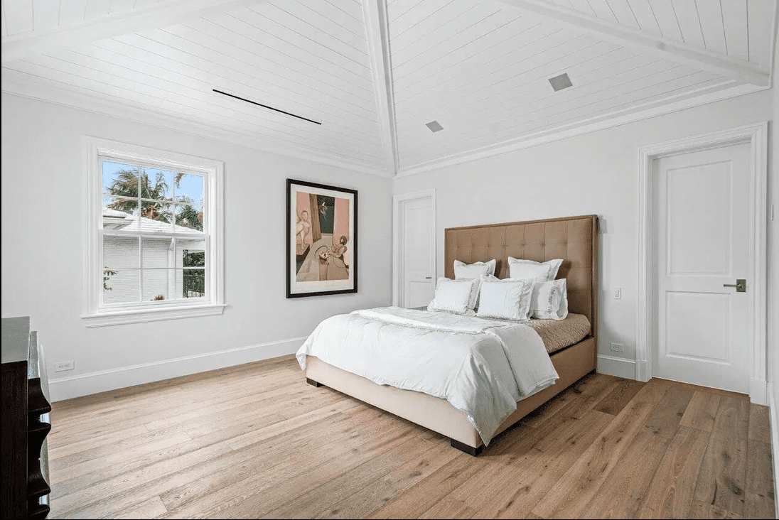 5310 Seaside Place West Vancouver V7W3E2