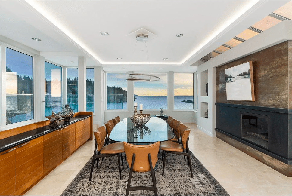 5310 Seaside Place West Vancouver V7W3E2