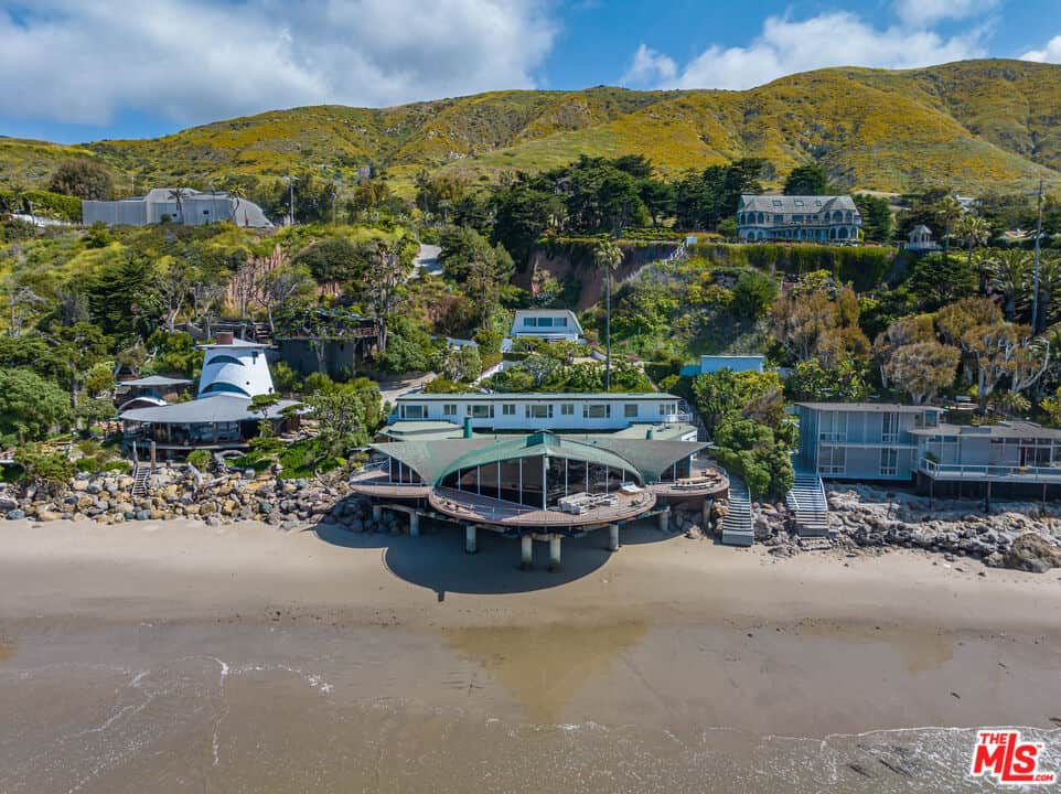 33602 Pacific Coast Highway Malibu CA 90265